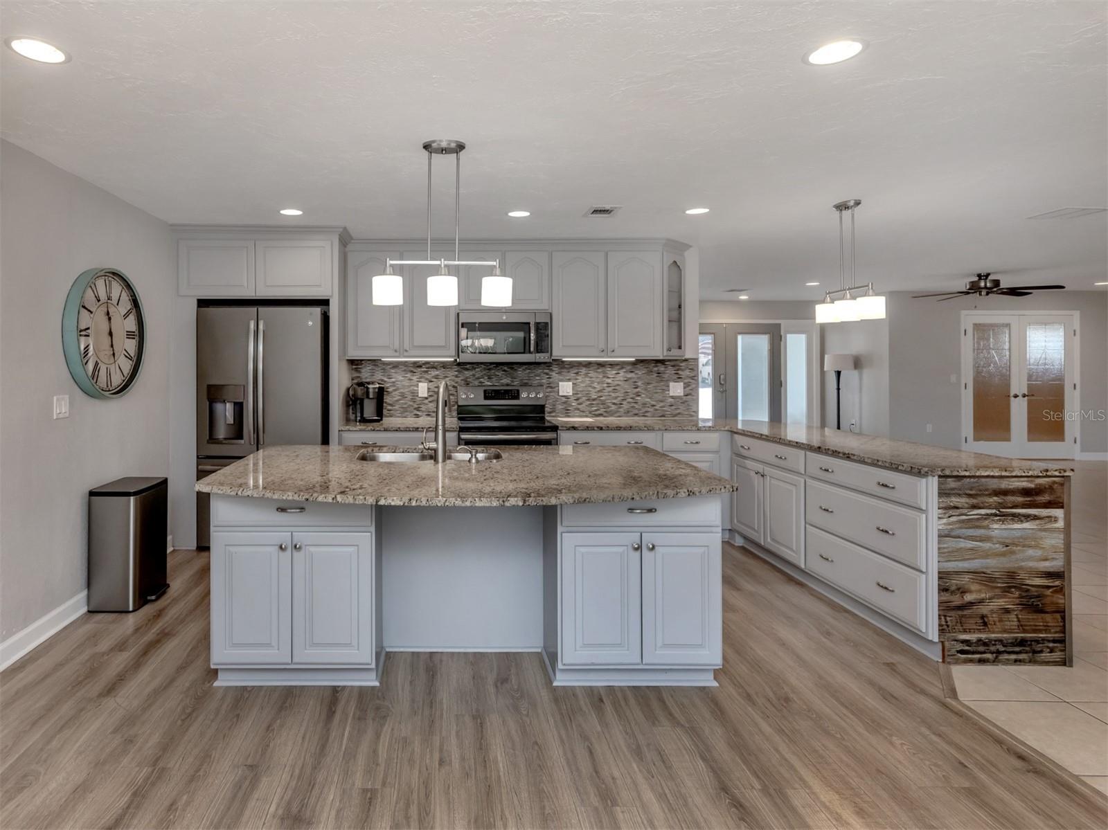 Image 12 of 79 For 1243 Pine Needle Road