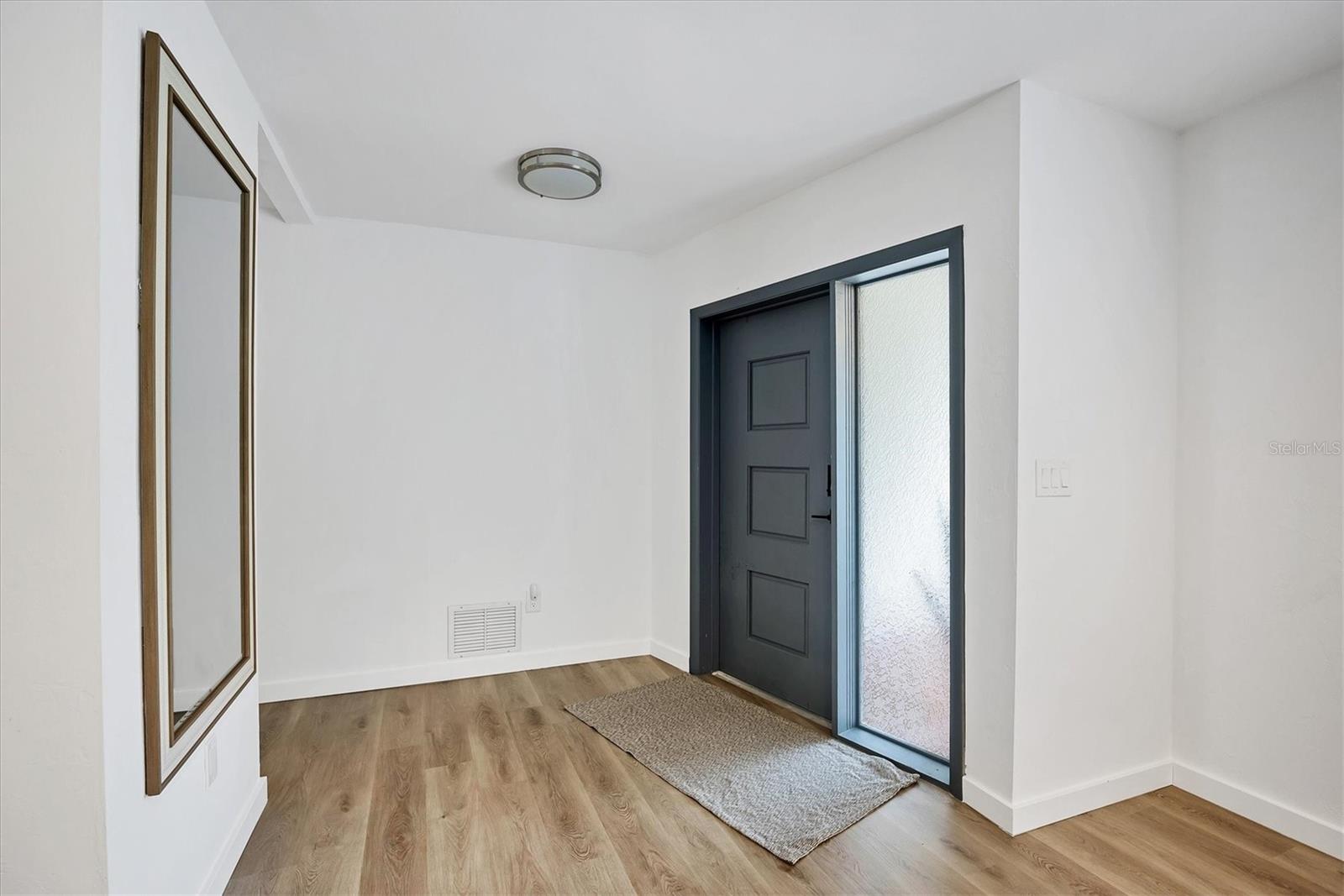 Image 4 of 44 For 402 Monza Avenue