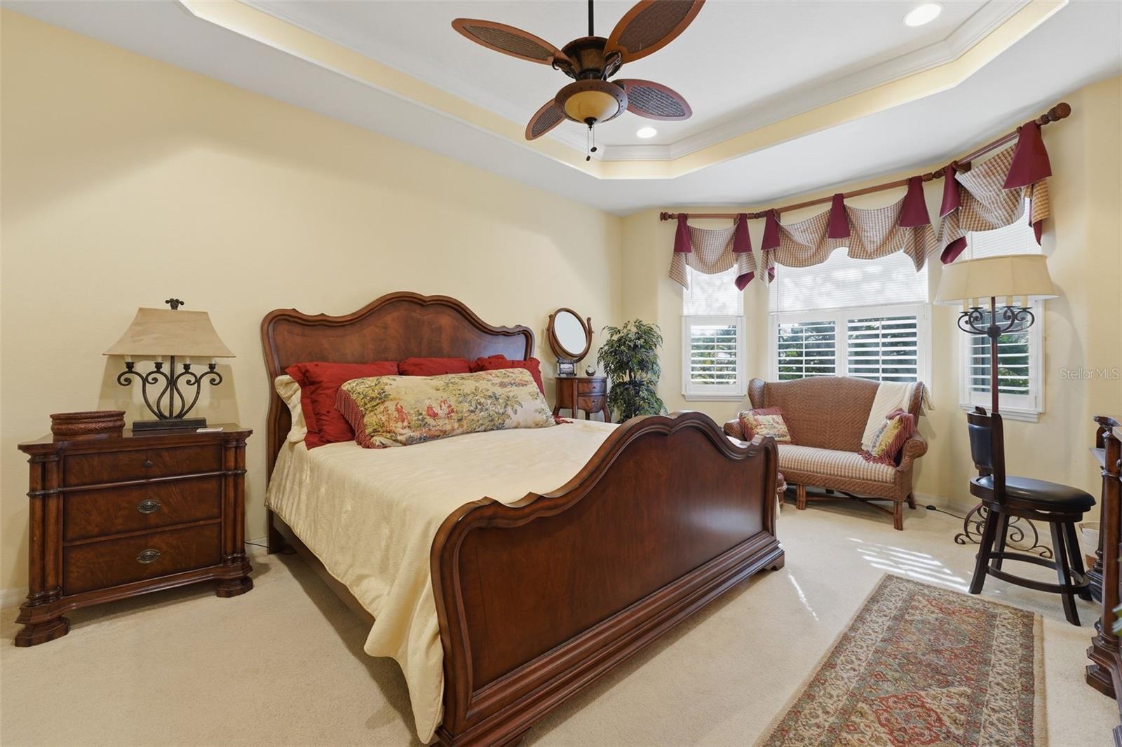 Image 17 of 51 For 9419 Carnaby Drive