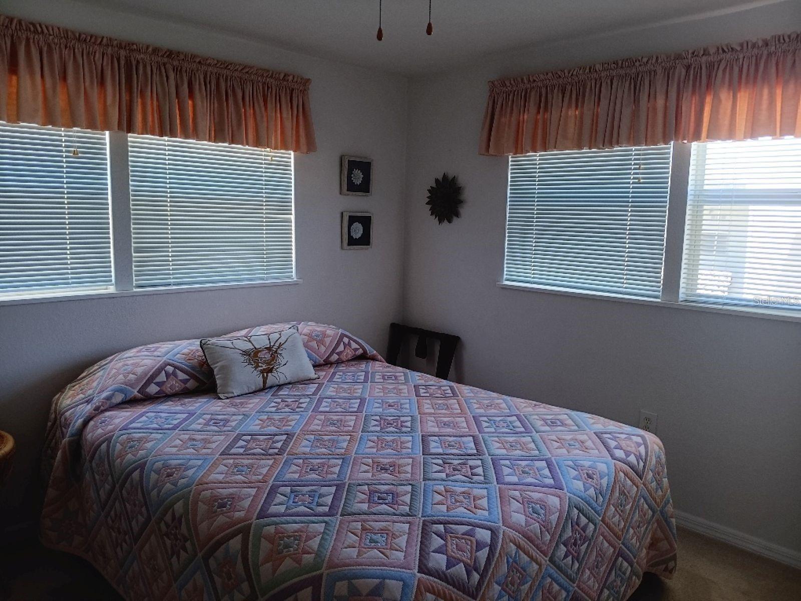 Image 16 of 26 For 736 Carefree