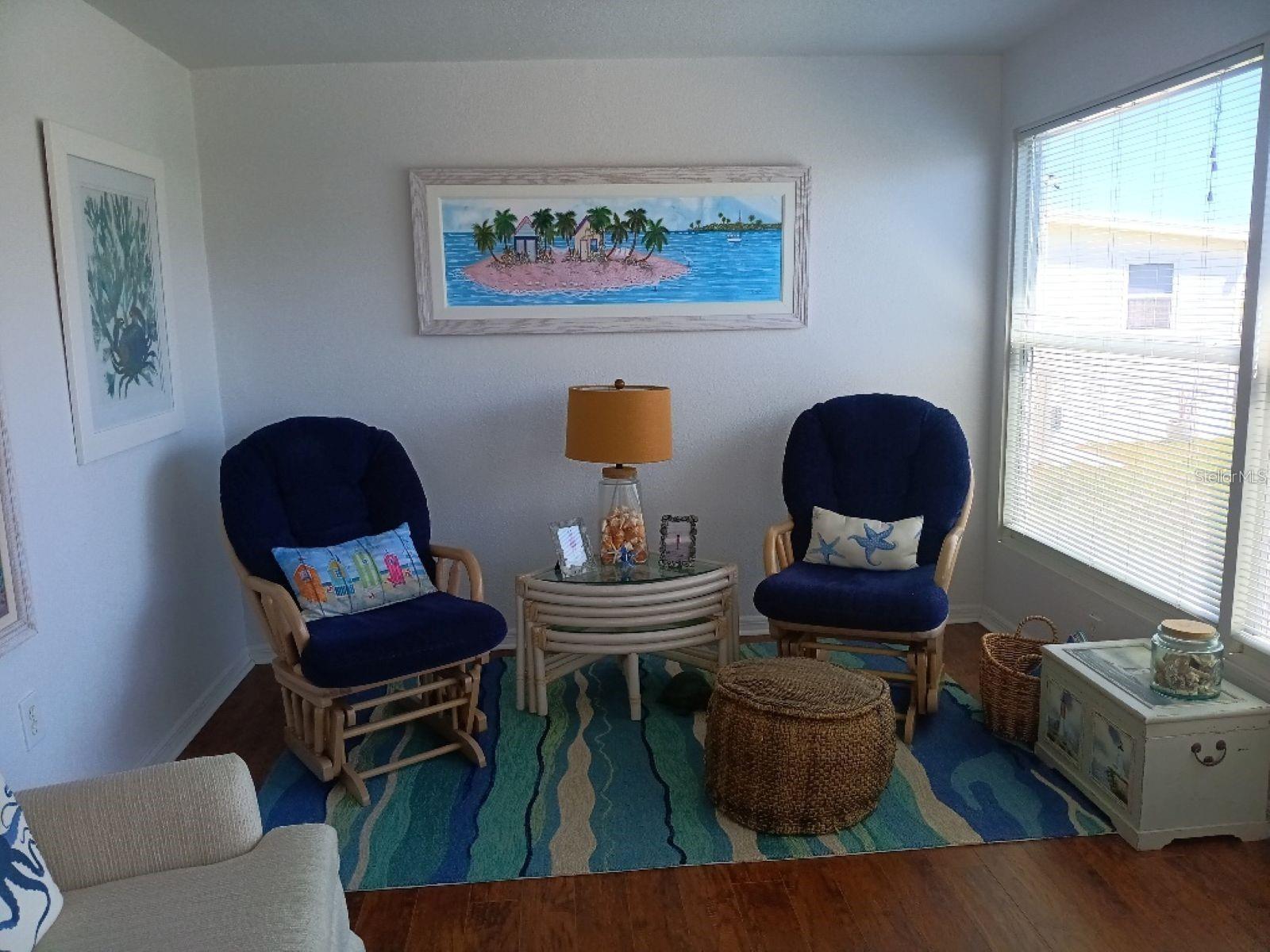 Image 26 of 26 For 736 Carefree