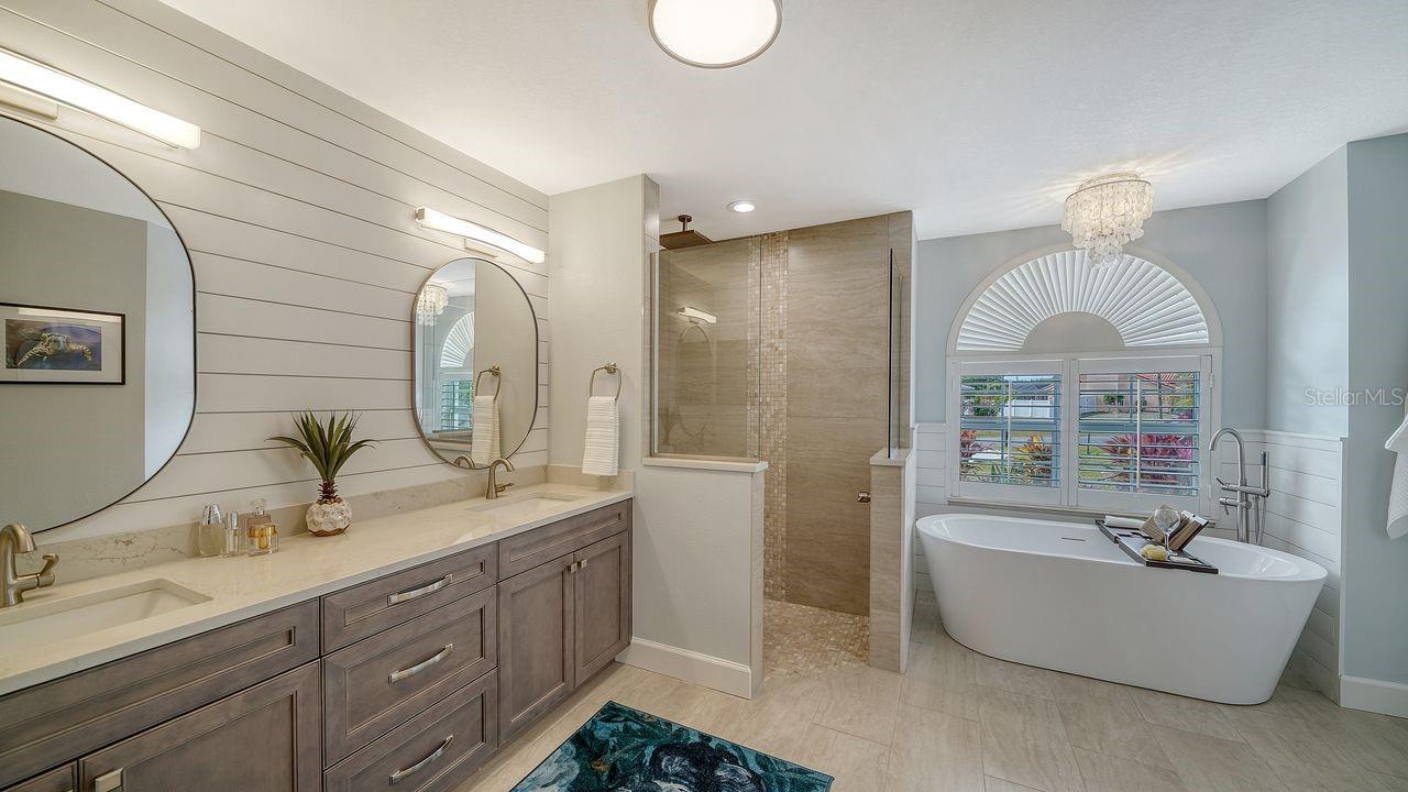 Image 19 of 46 For 4216 Bur Street