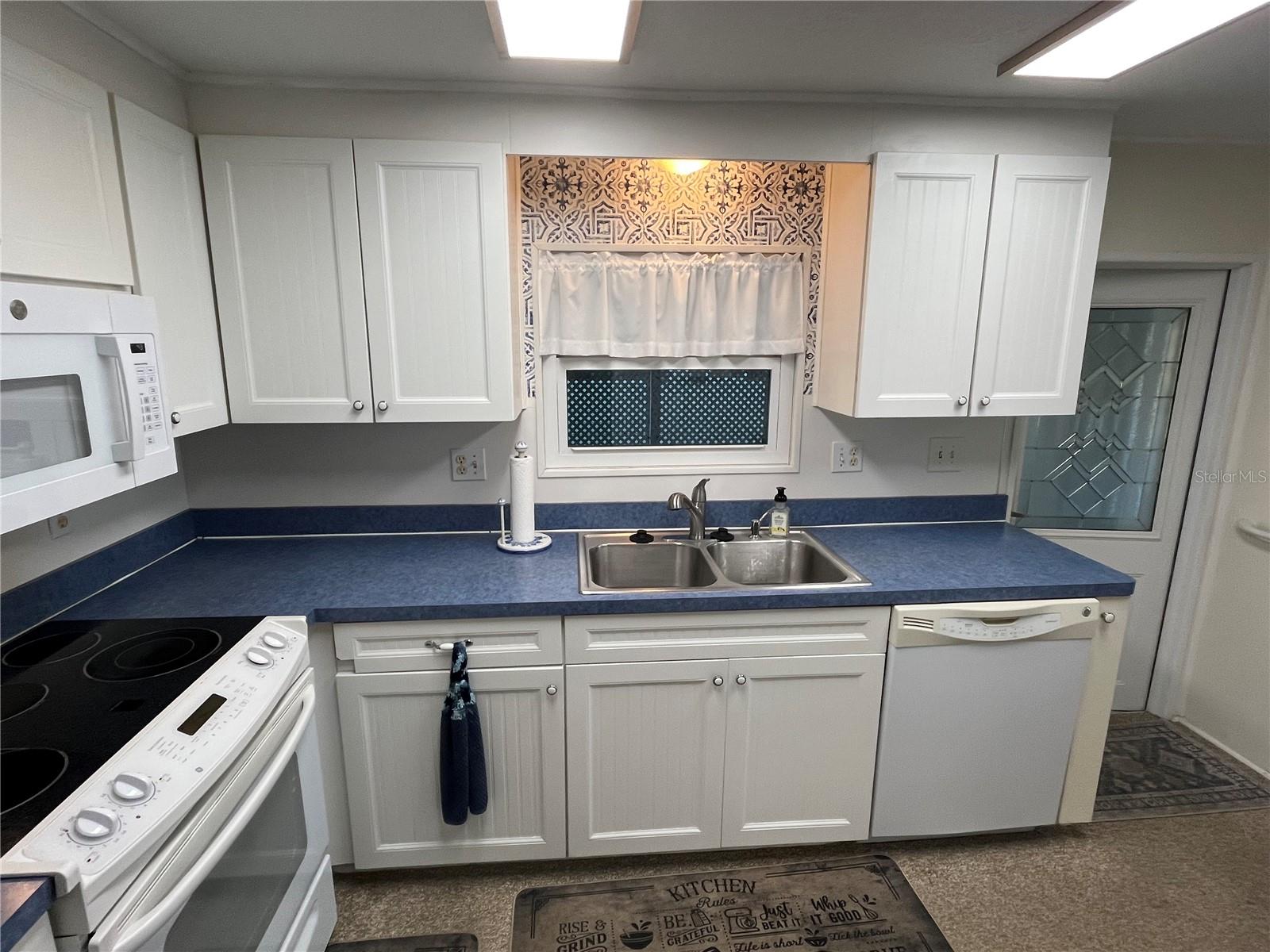 Image 18 of 48 For 523 Vasto Drive