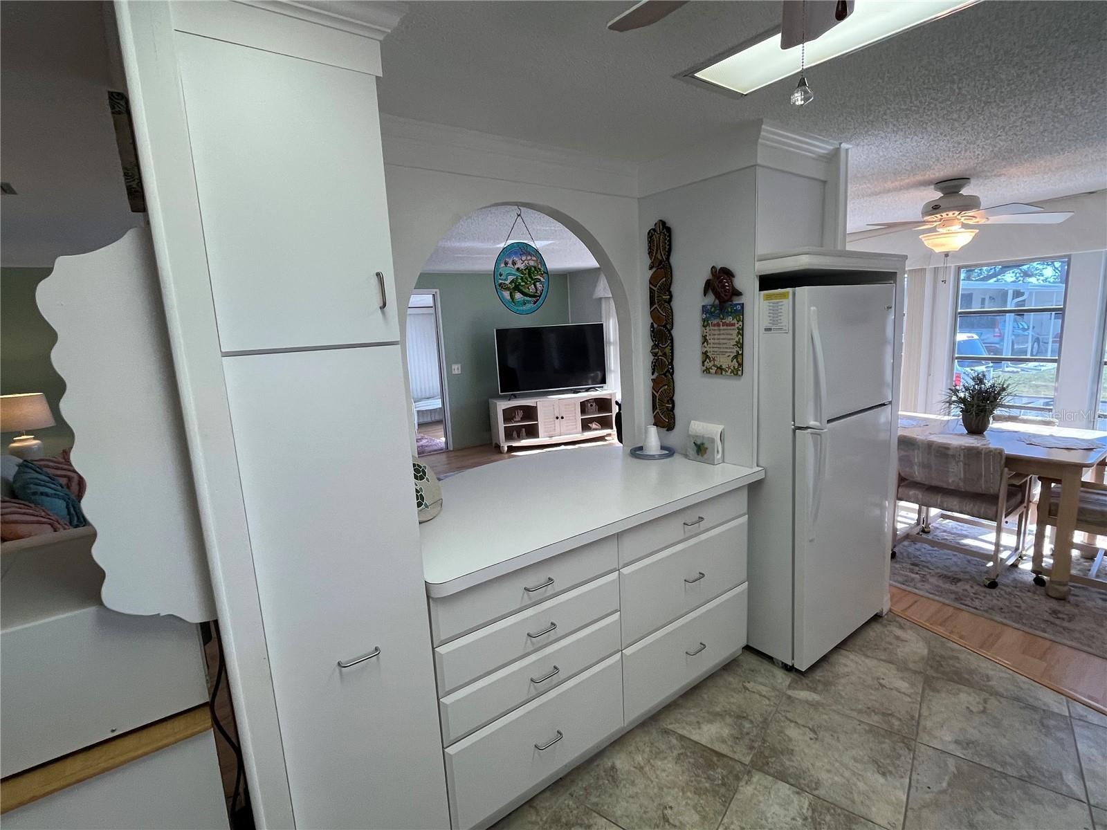 Image 15 of 46 For 511 Cervina Drive N