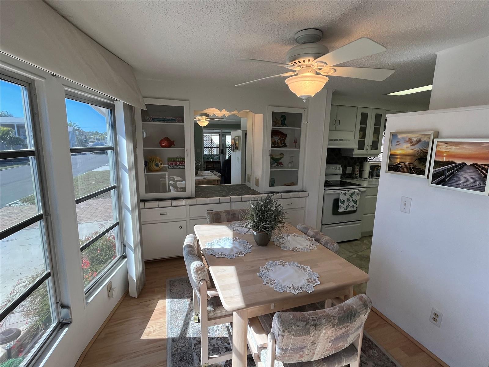 Image 19 of 46 For 511 Cervina Drive N