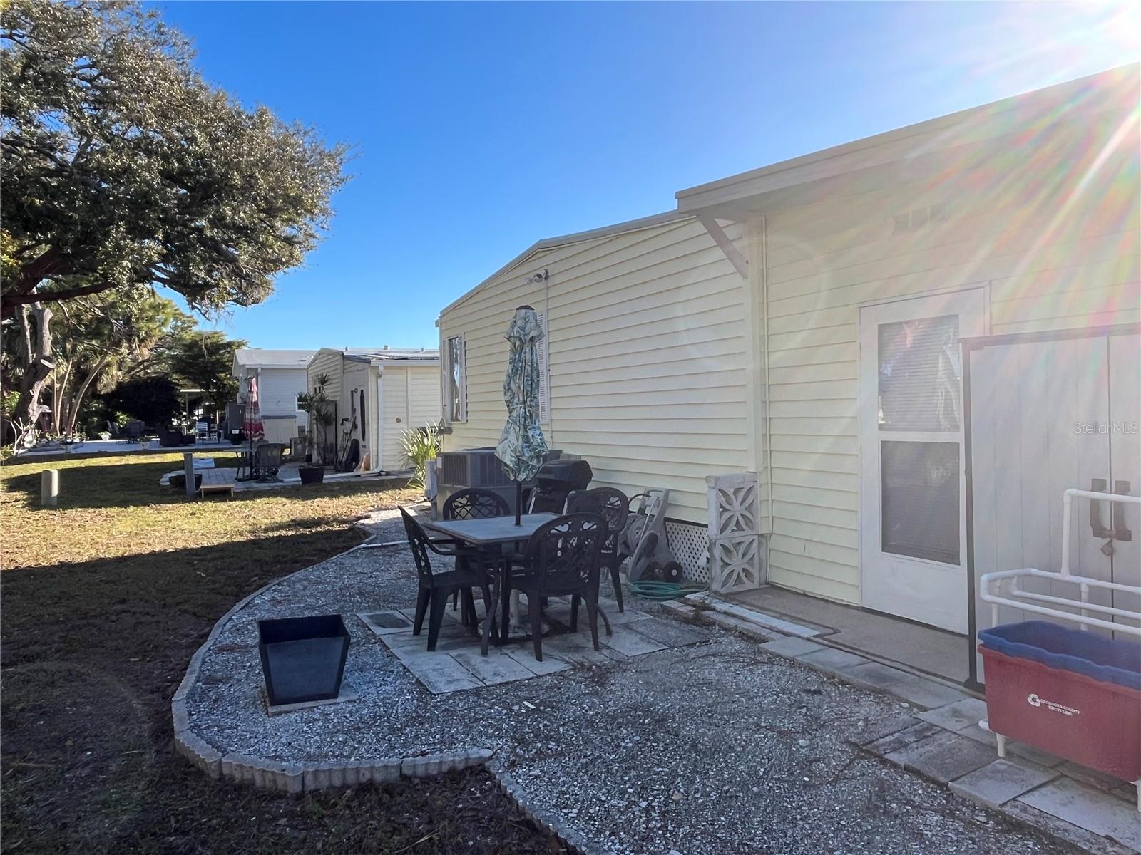 Image 6 of 46 For 511 Cervina Drive N