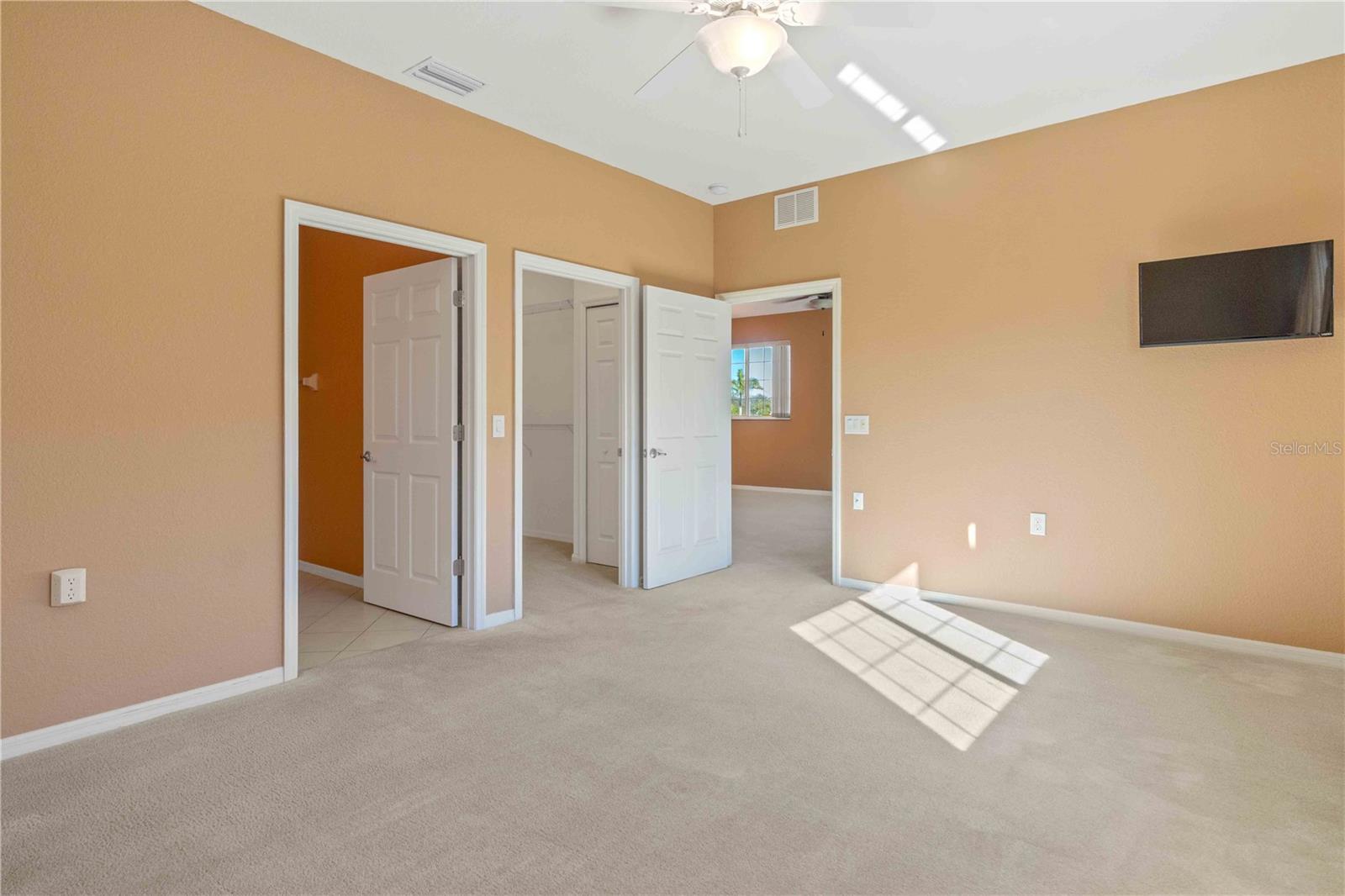 Image 12 of 44 For 24067 Park Place Drive S 71