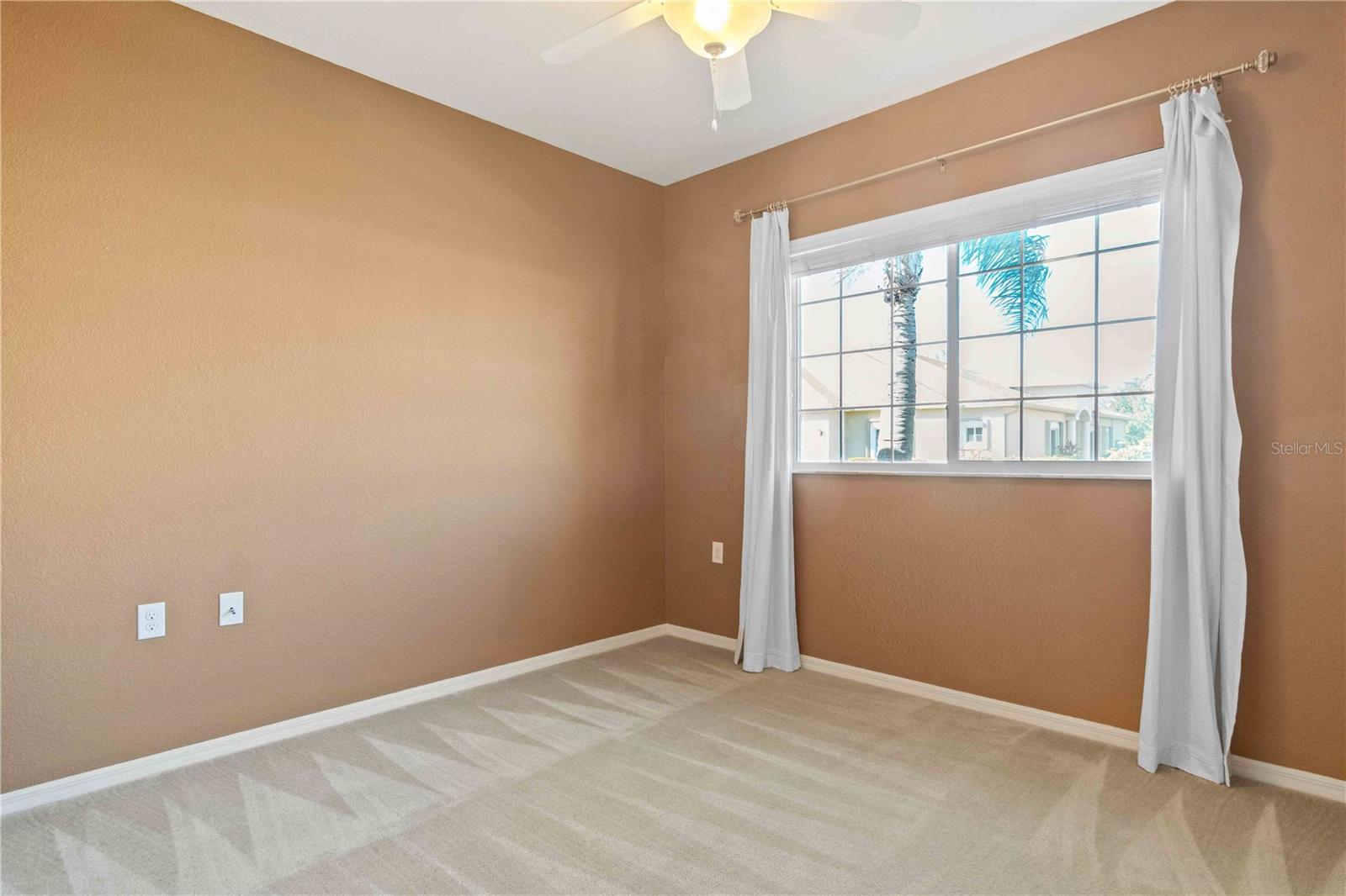 Image 25 of 44 For 24067 Park Place Drive S 71