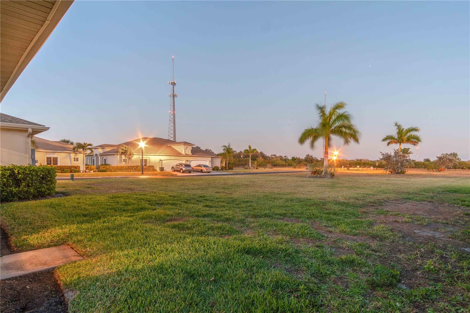 Image 34 of 44 For 24067 Park Place Drive S 71