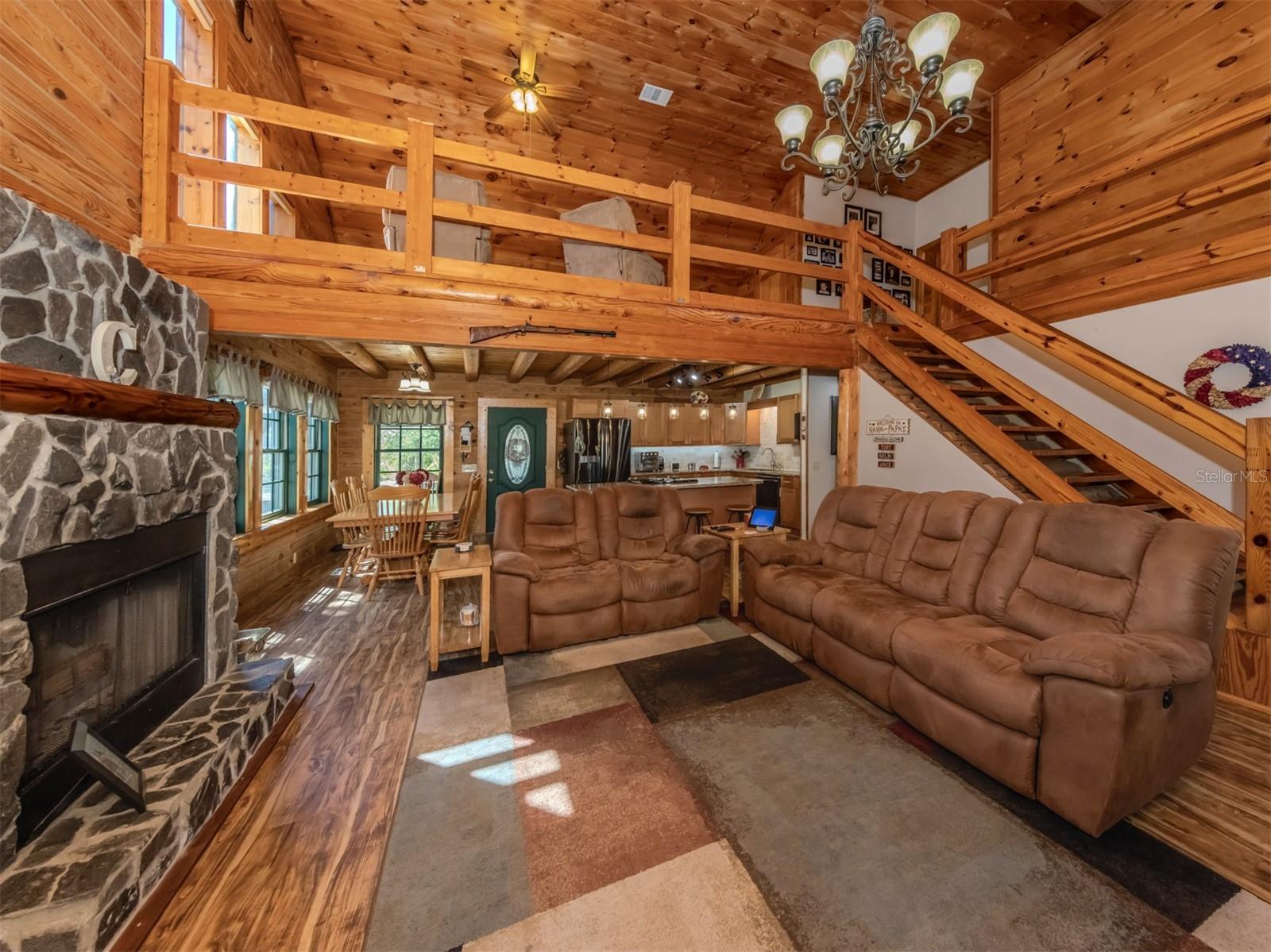 Image 10 of 89 For 2450 Flagami Lane