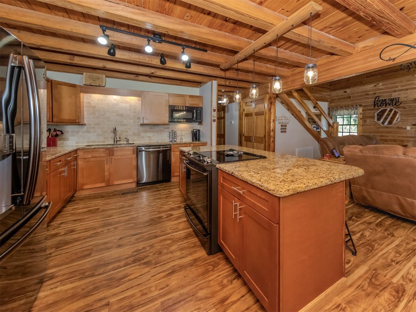 Image 18 of 89 For 2450 Flagami Lane