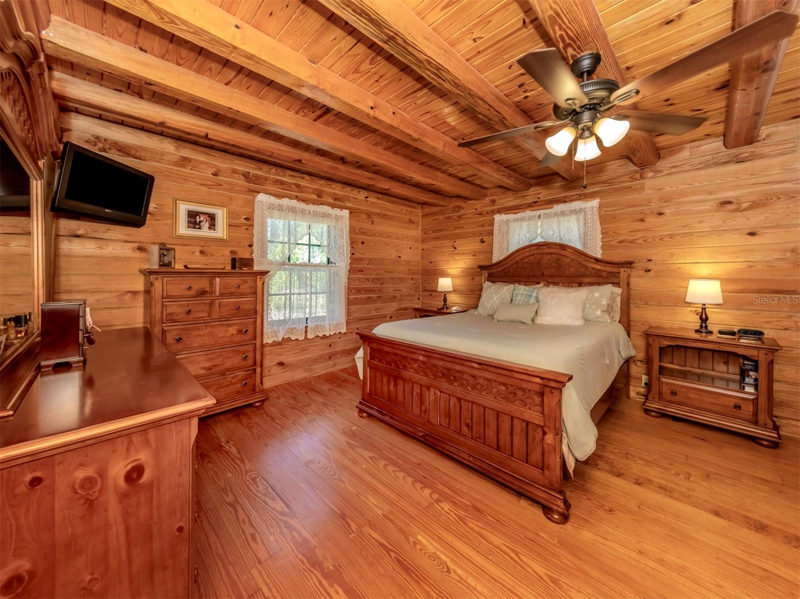 Image 19 of 89 For 2450 Flagami Lane