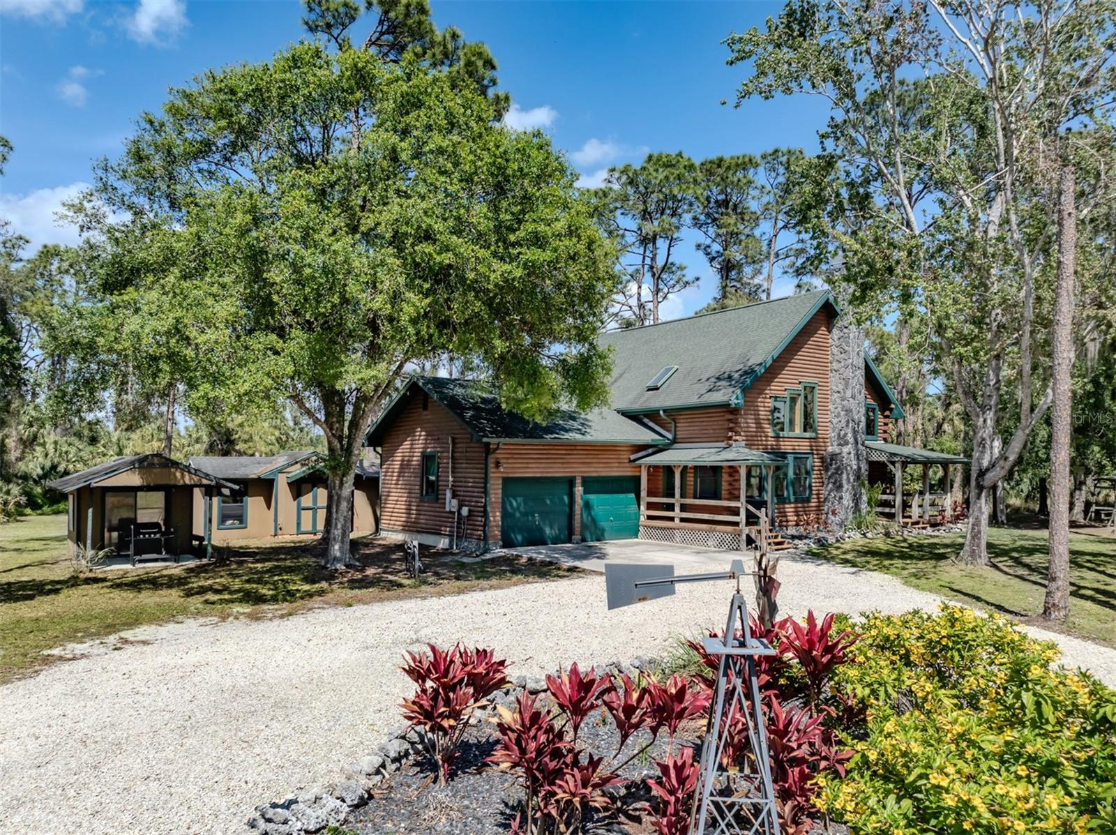 Image 37 of 89 For 2450 Flagami Lane