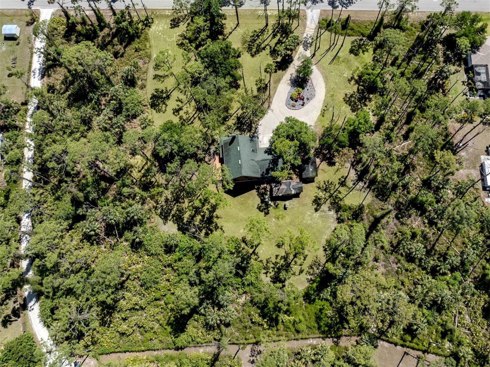 Image 39 of 89 For 2450 Flagami Lane