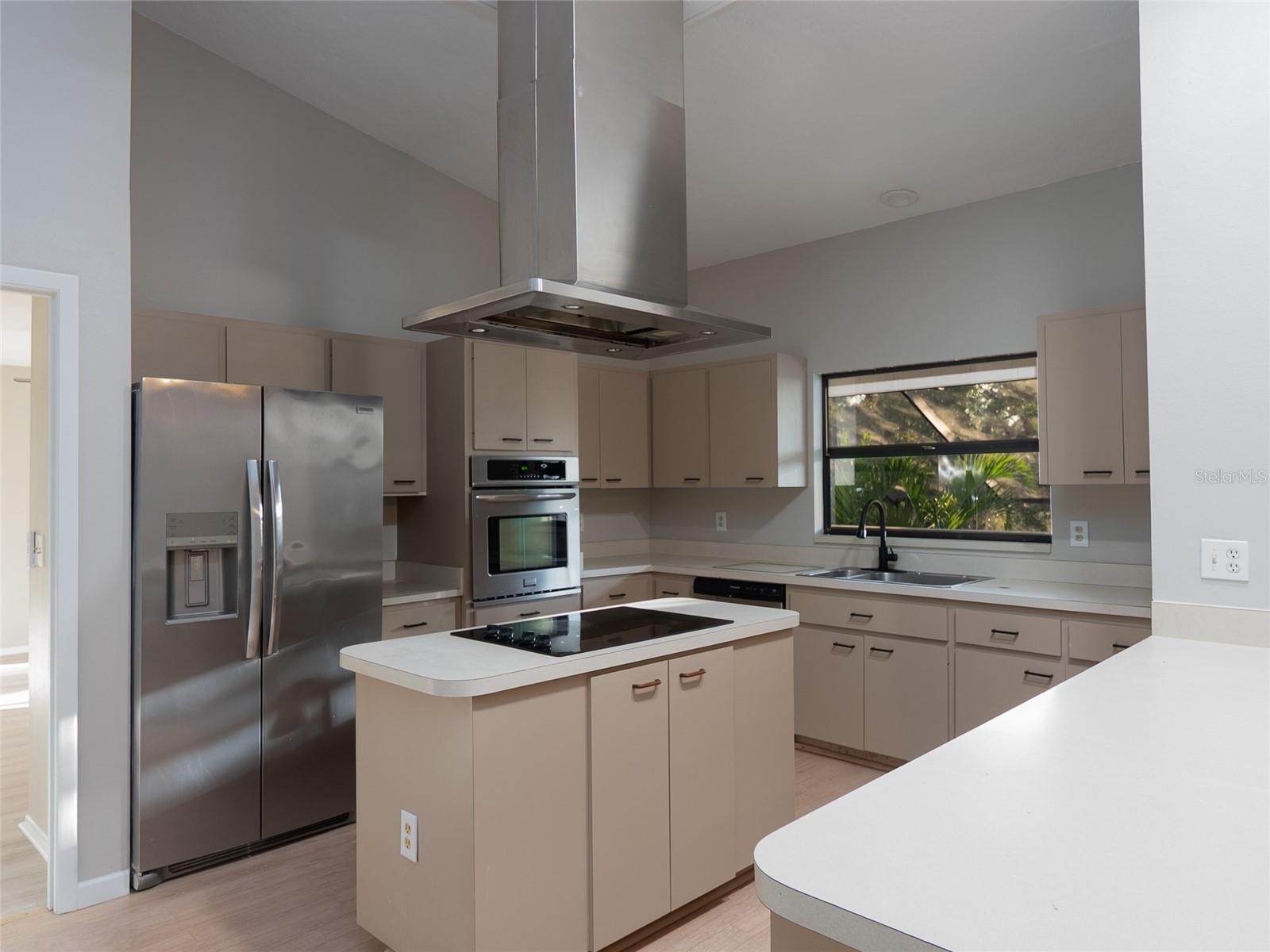 Image 14 of 66 For 593 Moon Drive