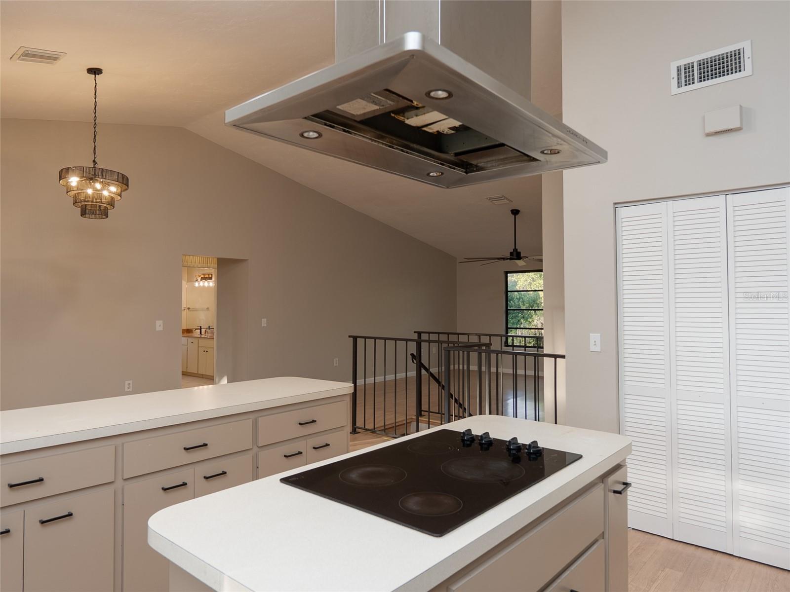 Image 16 of 66 For 593 Moon Drive