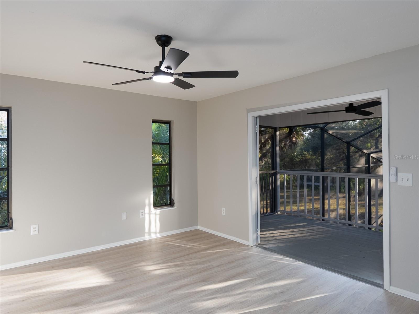 Image 21 of 66 For 593 Moon Drive