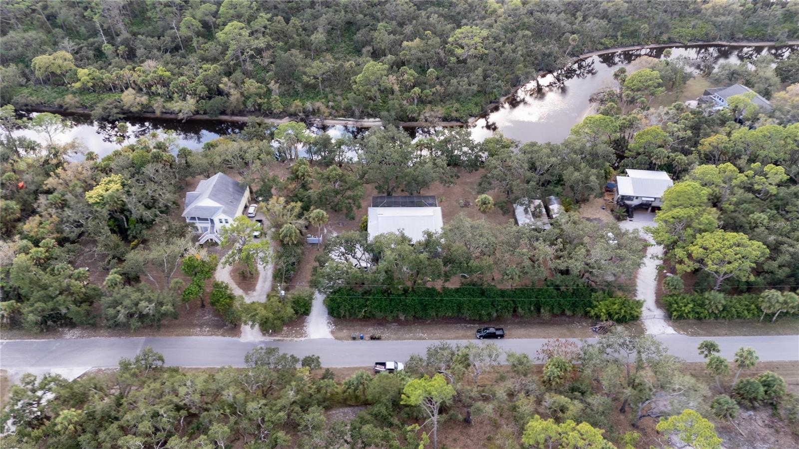 Image 61 of 66 For 593 Moon Drive