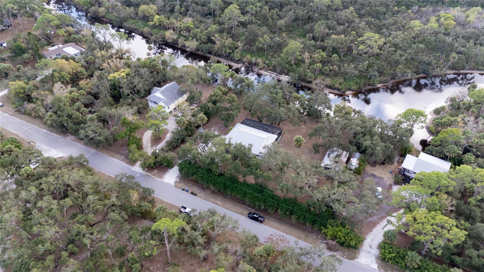 Image 62 of 66 For 593 Moon Drive