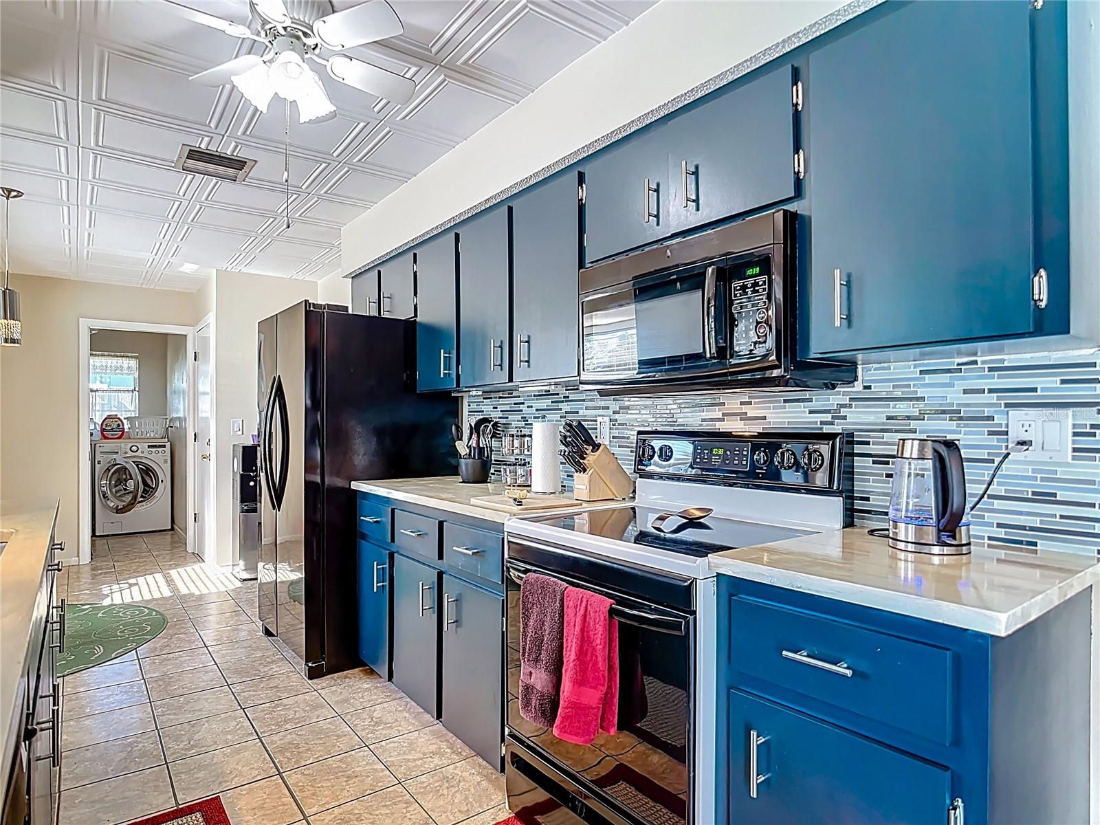 Image 21 of 58 For 10251 Oceanspray Boulevard