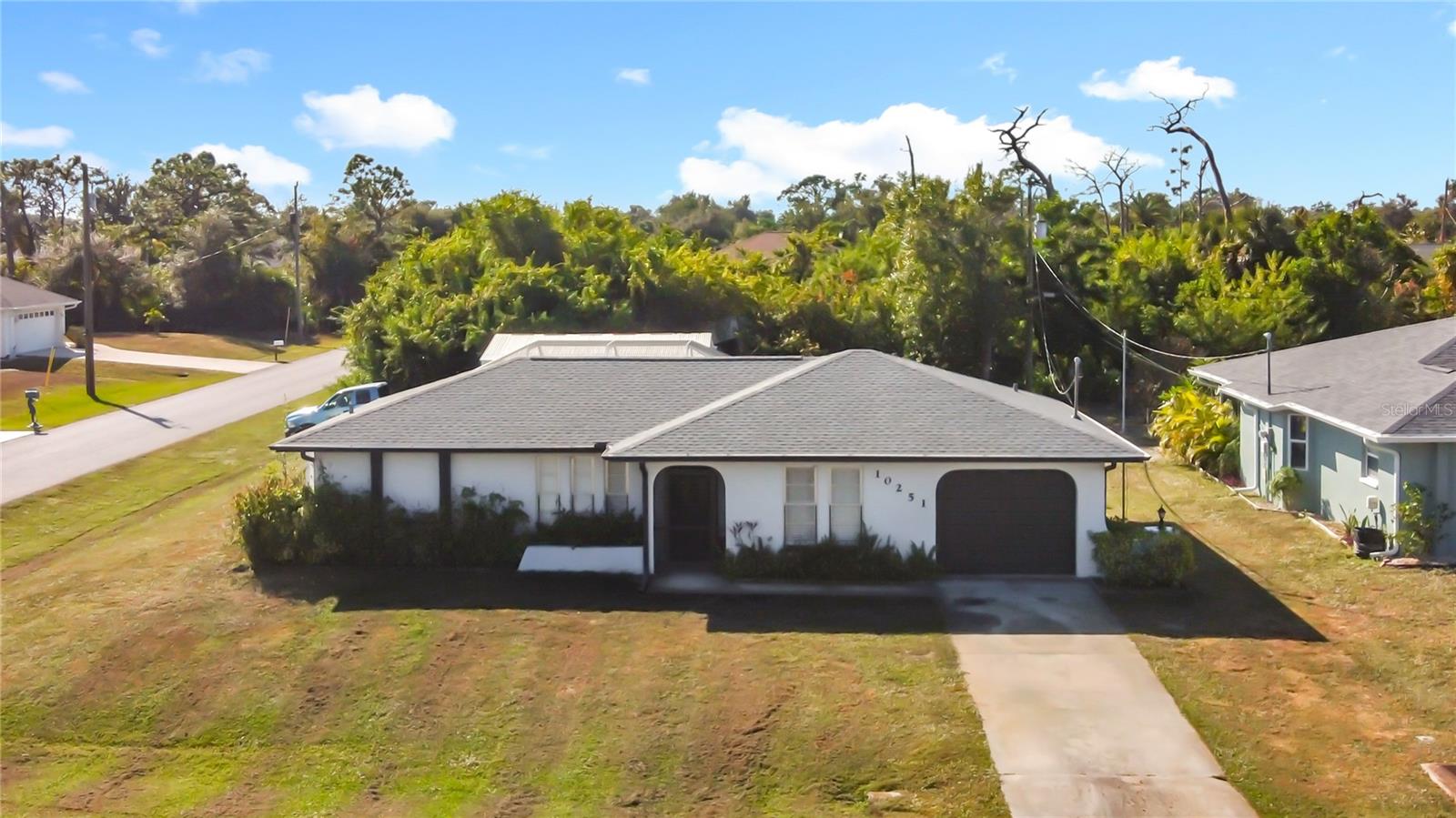 Image 3 of 58 For 10251 Oceanspray Boulevard