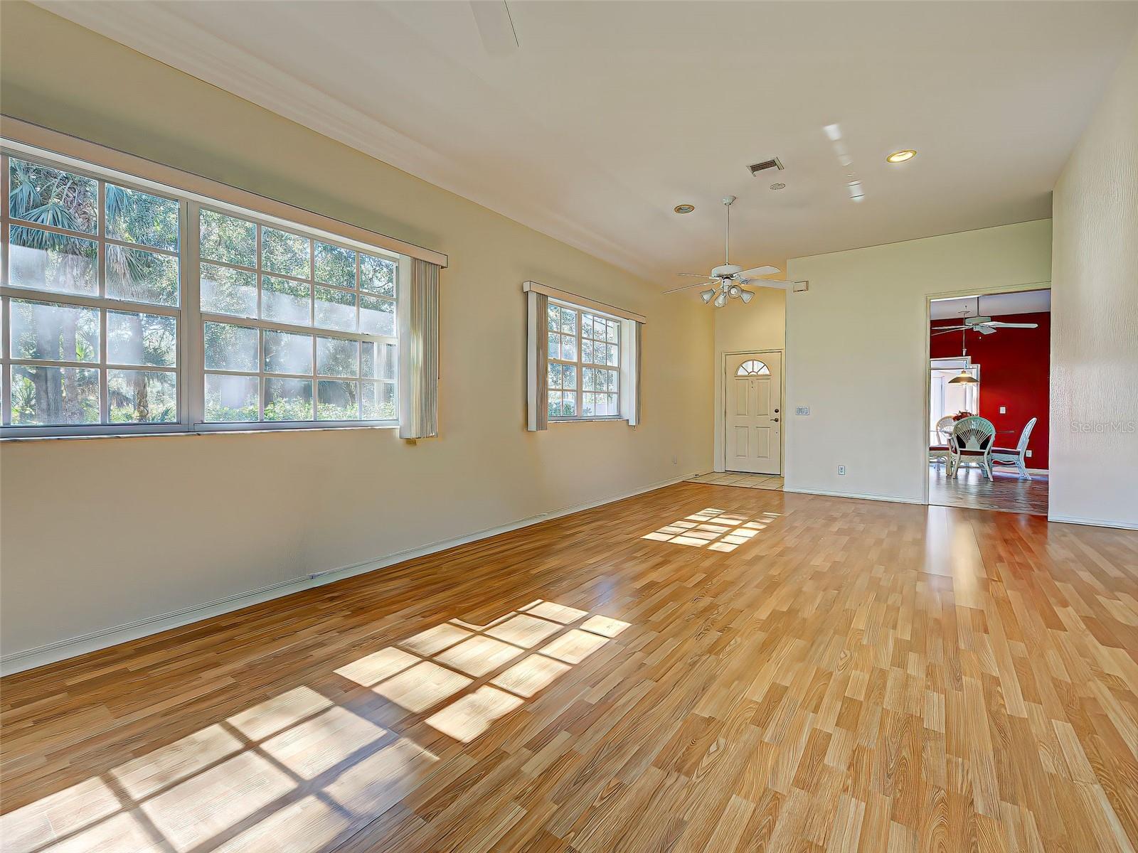 Image 12 of 93 For 1275 Berkshire Circle