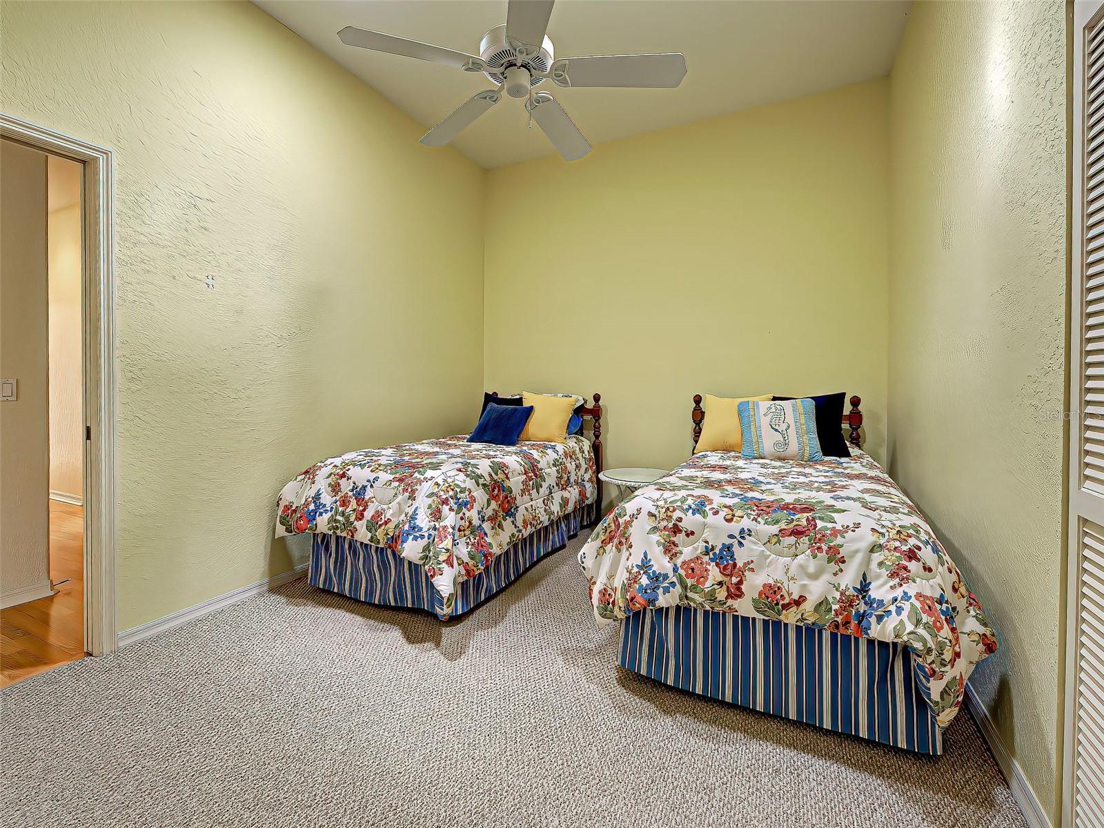 Image 35 of 93 For 1275 Berkshire Circle