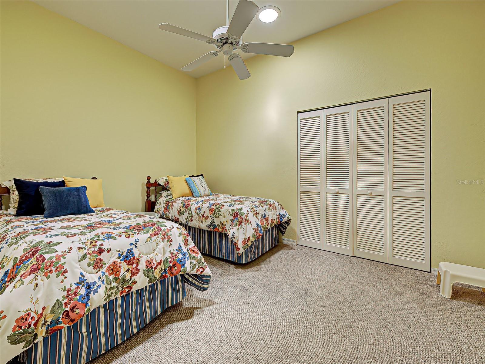 Image 37 of 93 For 1275 Berkshire Circle