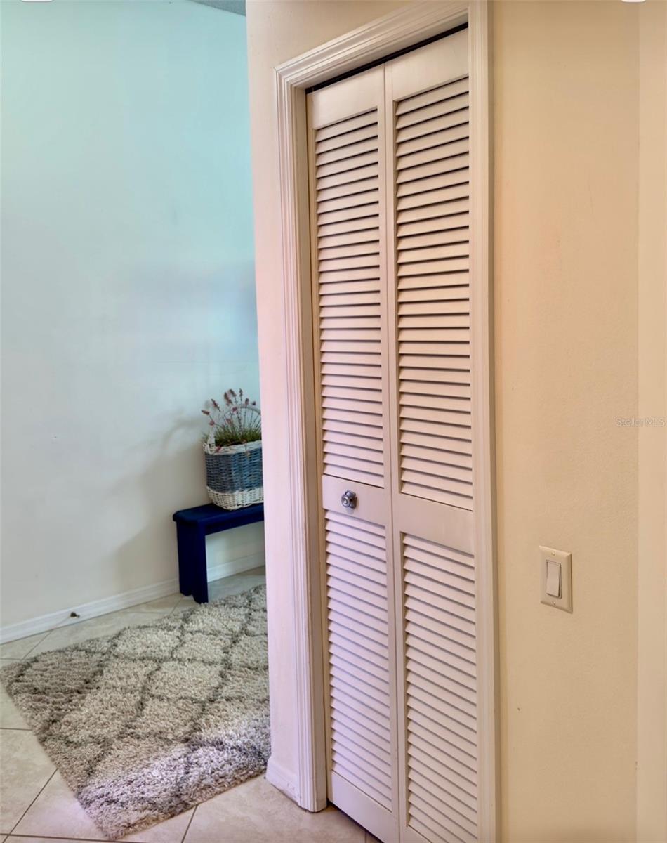 Image 28 of 43 For 4925 Pepperwood Place