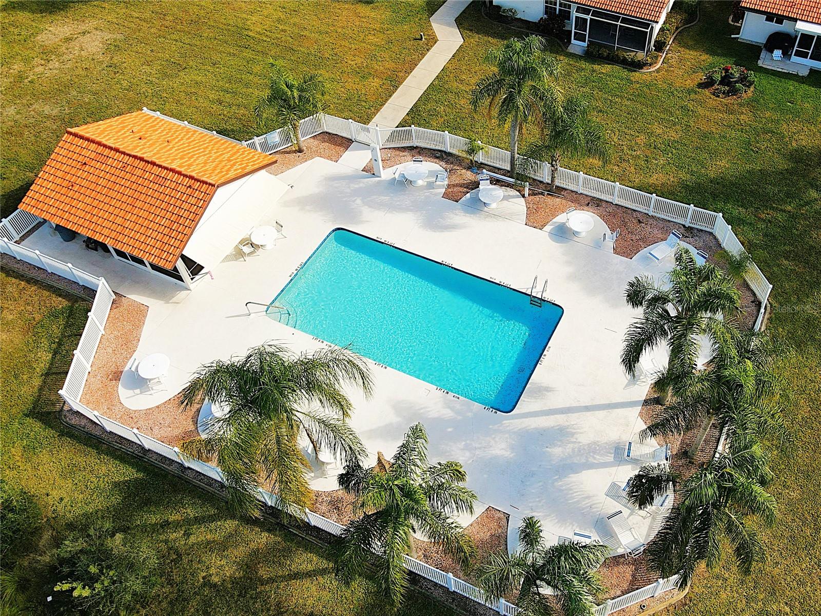 Image 36 of 43 For 4925 Pepperwood Place