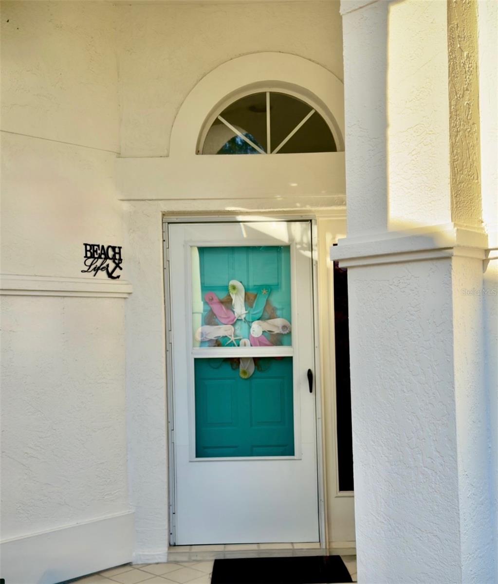 Image 4 of 43 For 4925 Pepperwood Place