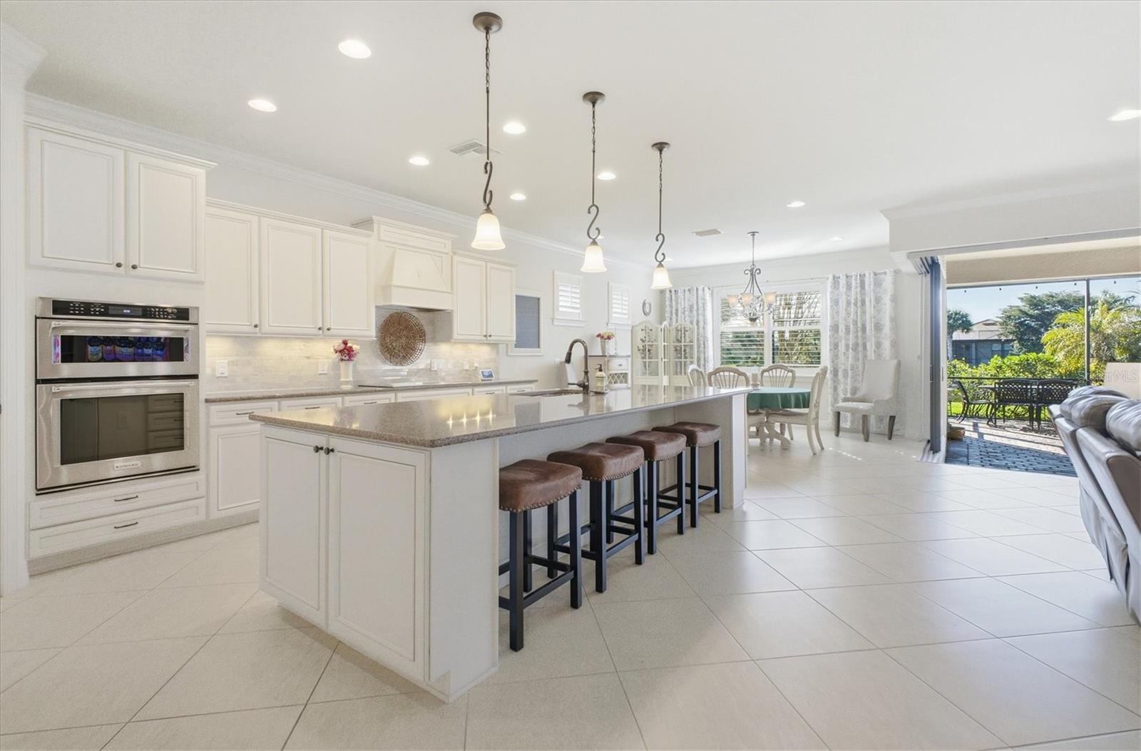 Image 4 of 80 For 13897 Umbria Street