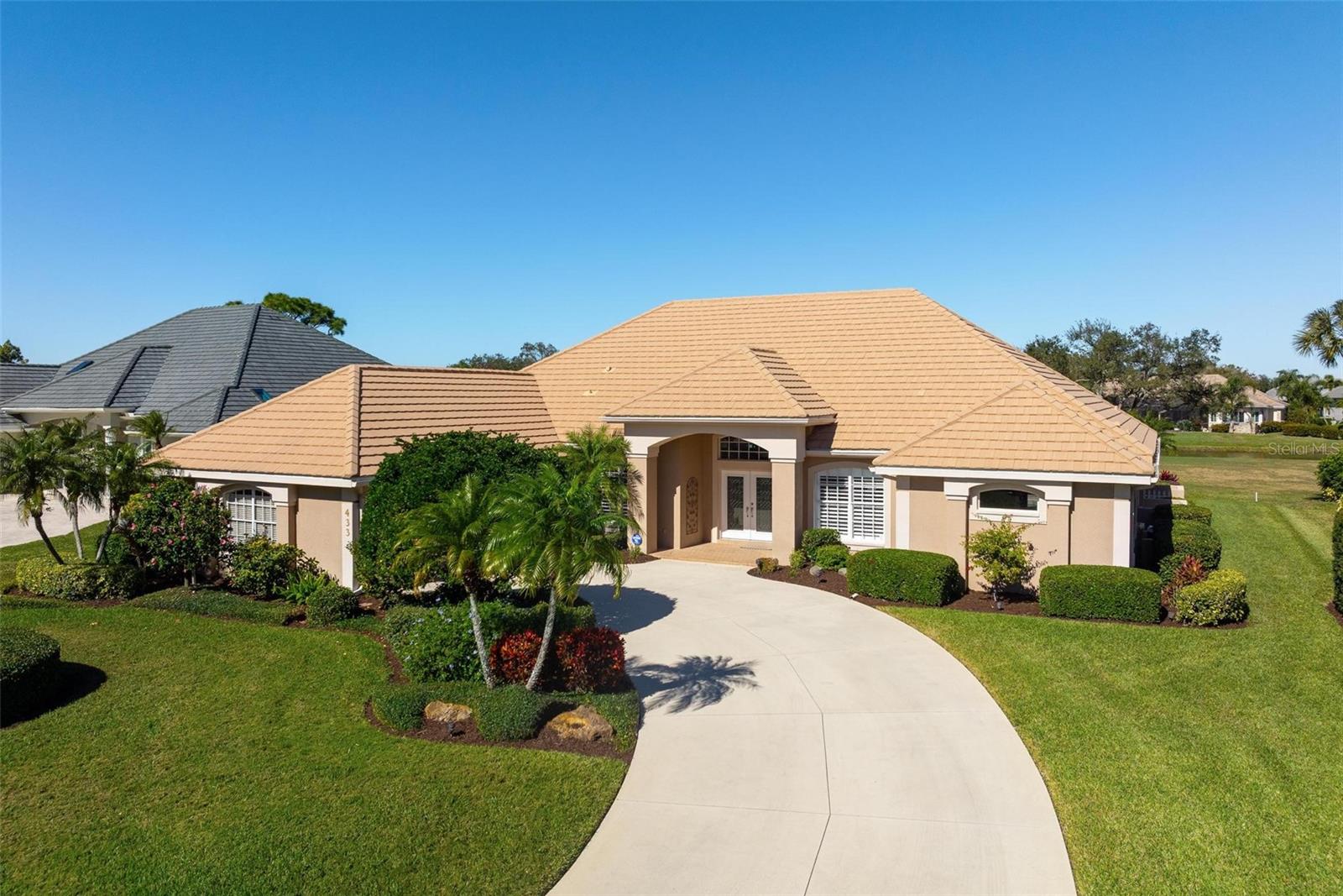 Details for 433 Tremingham Way, VENICE, FL 34293