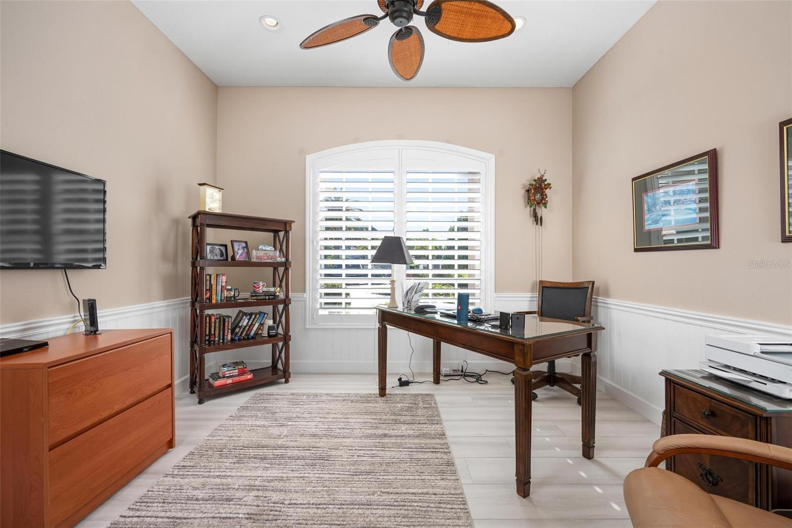 Image 16 of 95 For 433 Tremingham Way