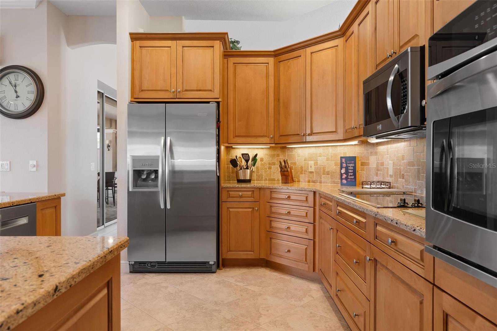 Image 22 of 95 For 433 Tremingham Way