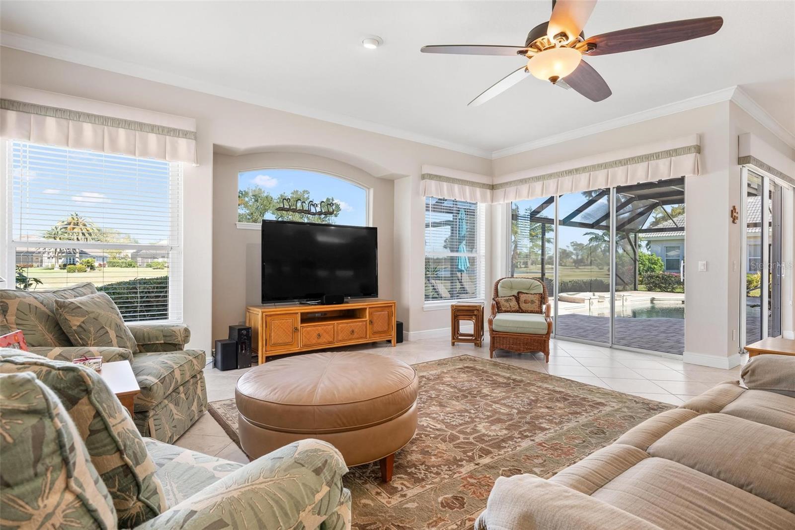 Image 25 of 95 For 433 Tremingham Way