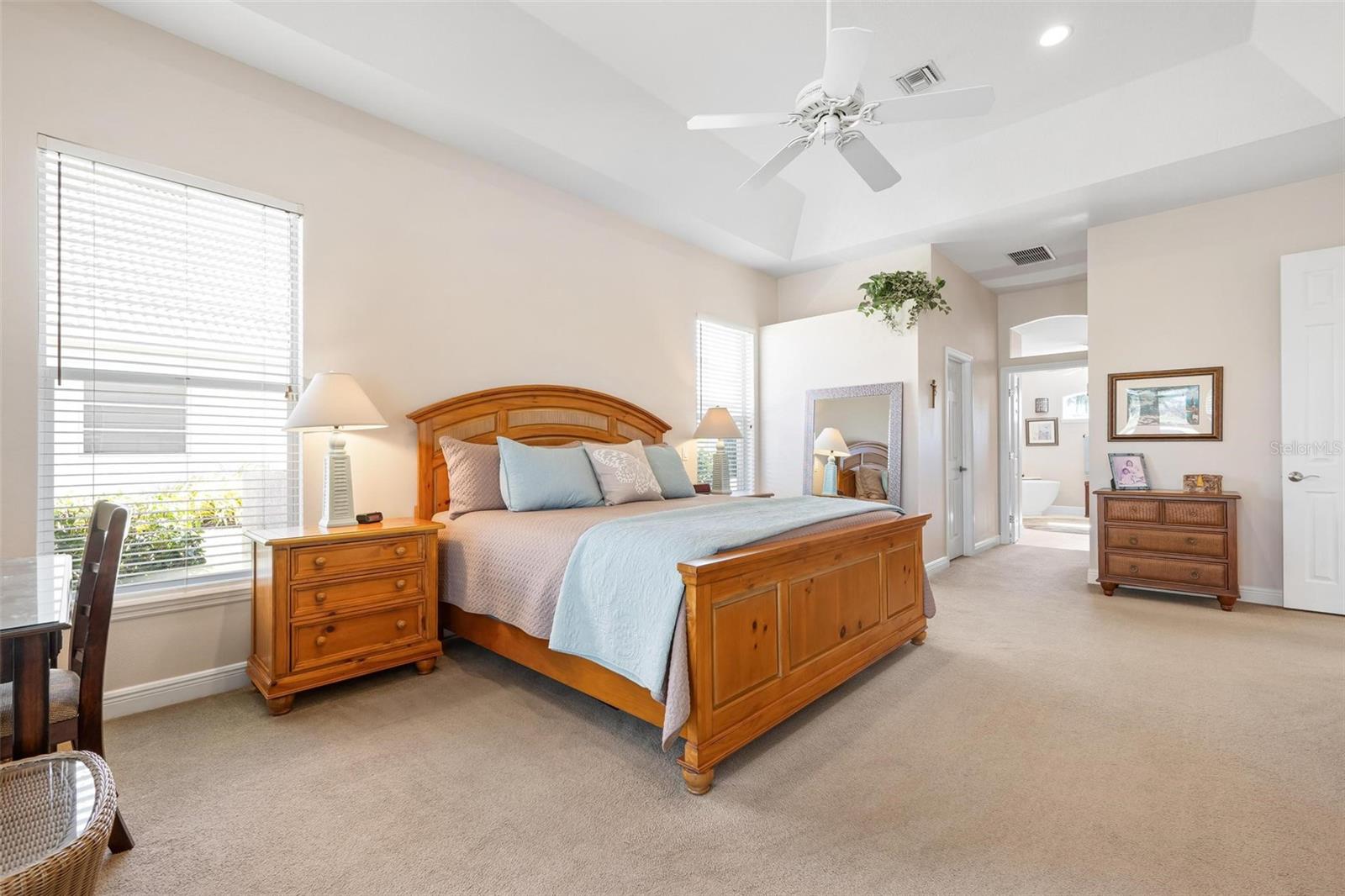 Image 32 of 95 For 433 Tremingham Way