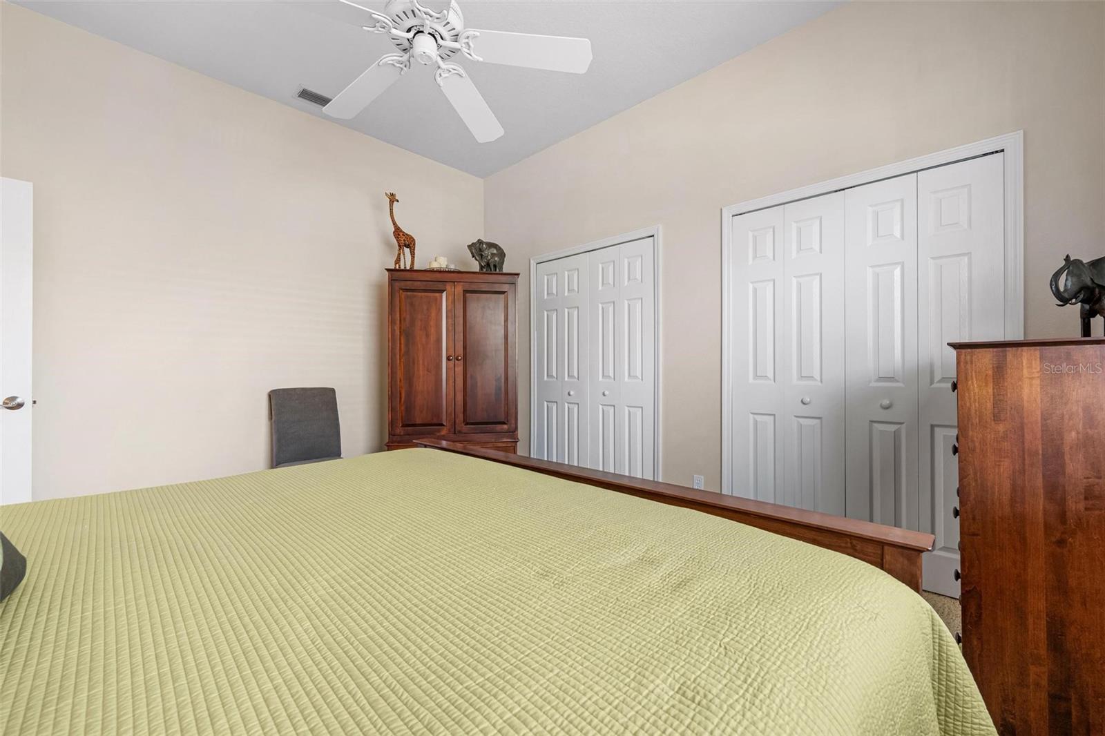 Image 43 of 95 For 433 Tremingham Way