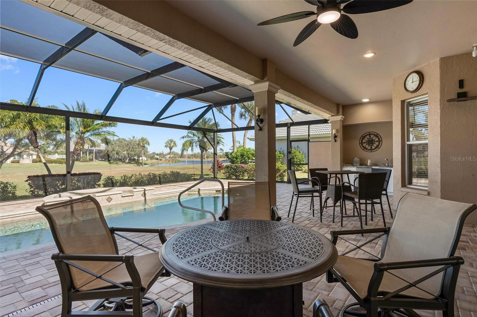 Image 52 of 95 For 433 Tremingham Way