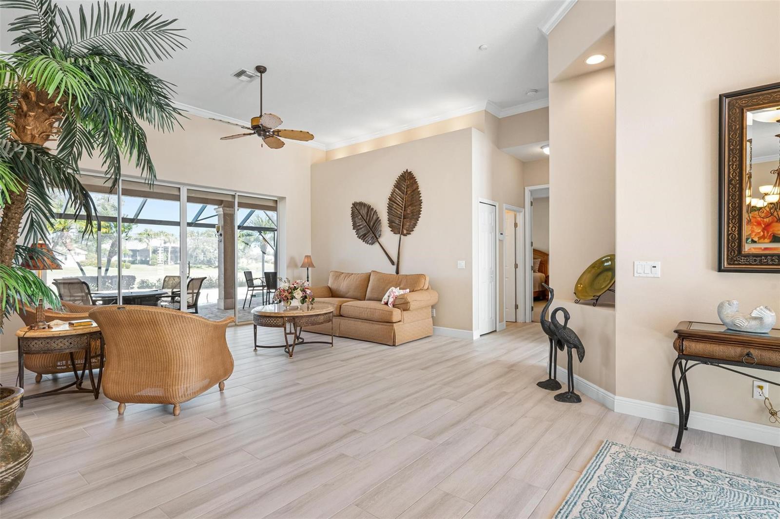 Image 6 of 95 For 433 Tremingham Way