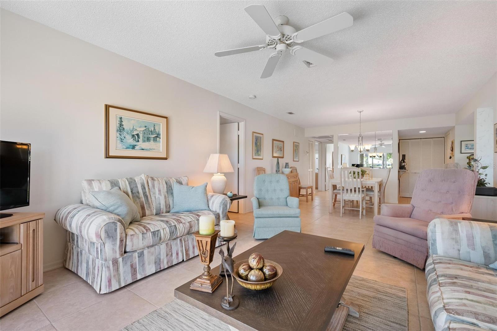 Image 7 of 81 For 270 Cerromar Way S 57