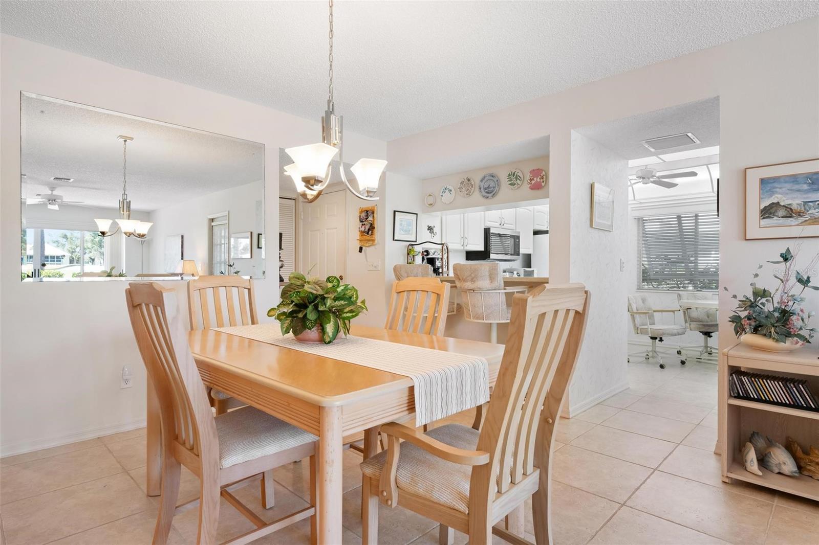 Image 9 of 81 For 270 Cerromar Way S 57