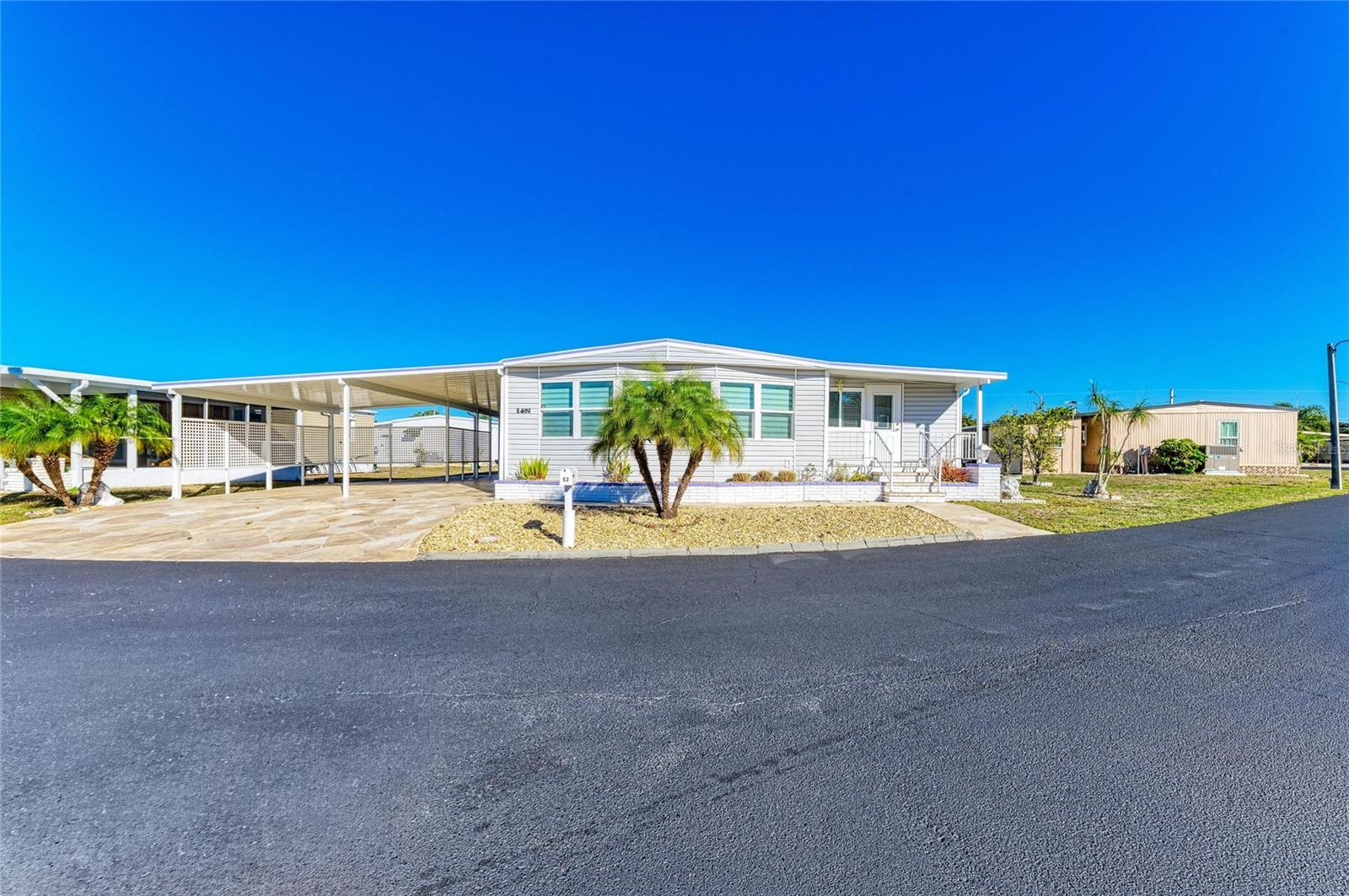 Details for 52 Blackbeard Lane, NOKOMIS, FL 34275