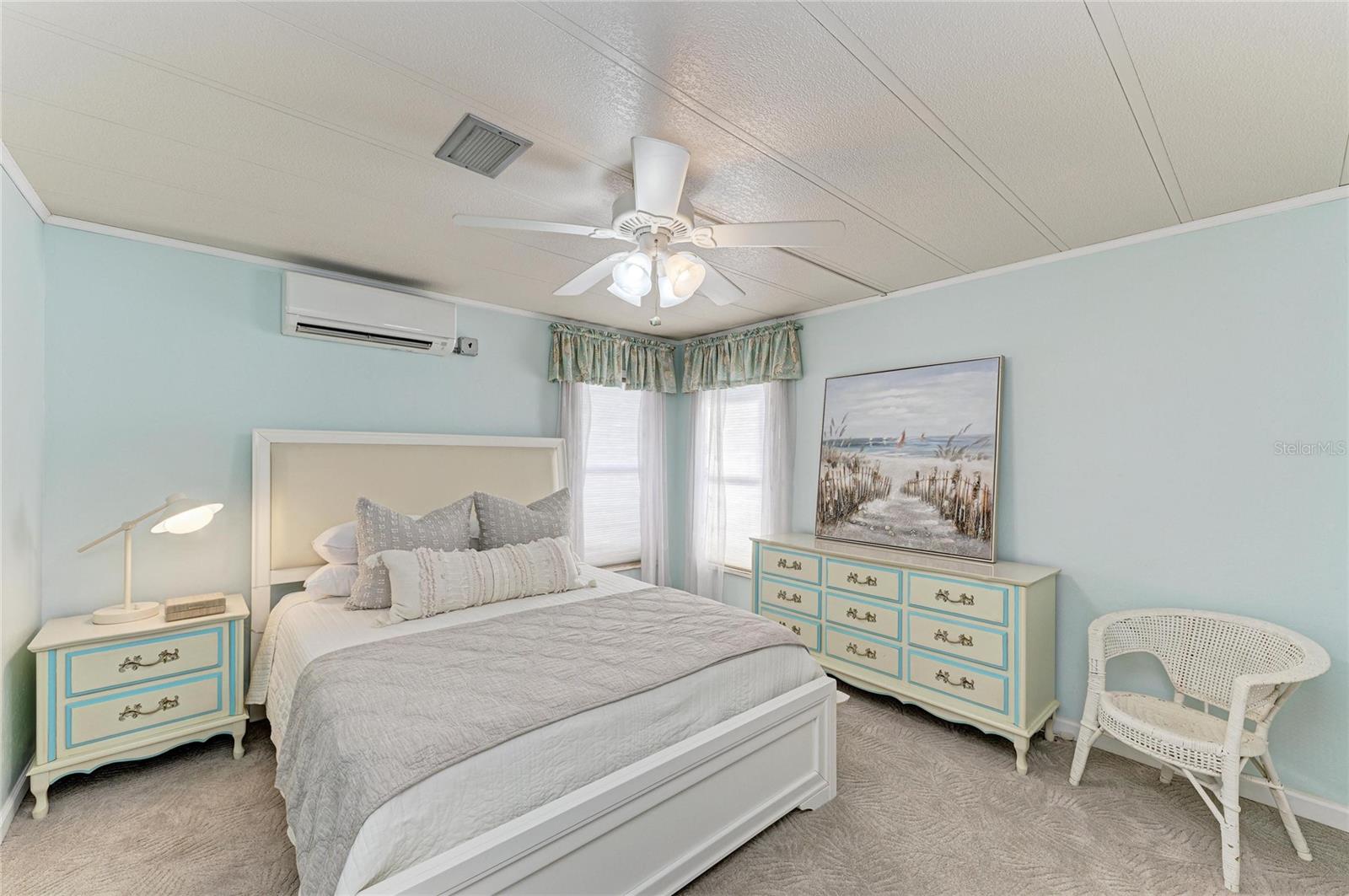 Image 21 of 37 For 52 Blackbeard Lane