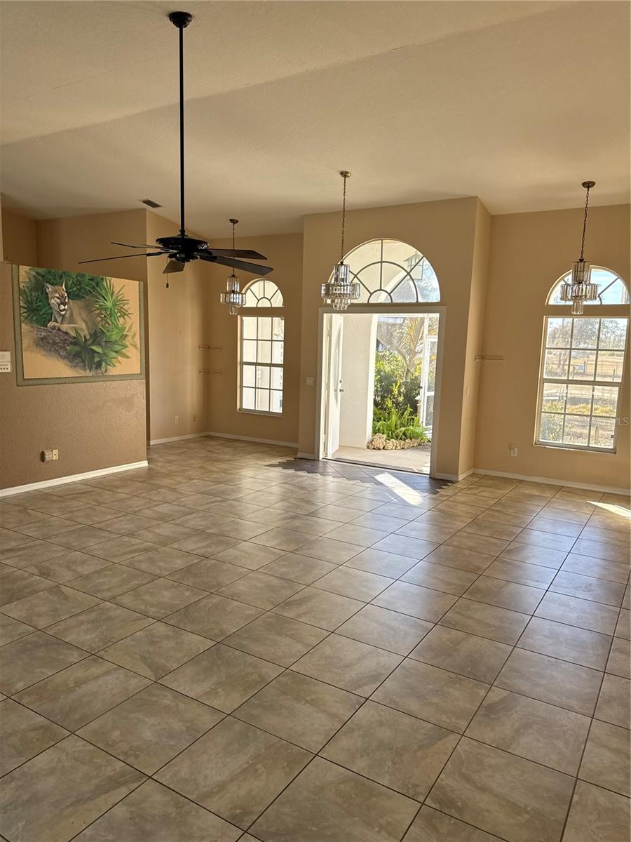 Image 6 of 30 For 29310 Bryan Way