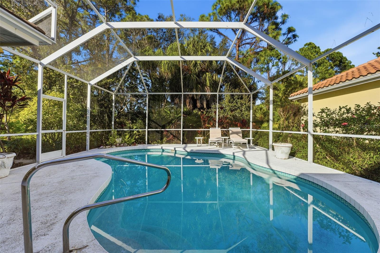 Image 40 of 43 For 507 Cheval Drive