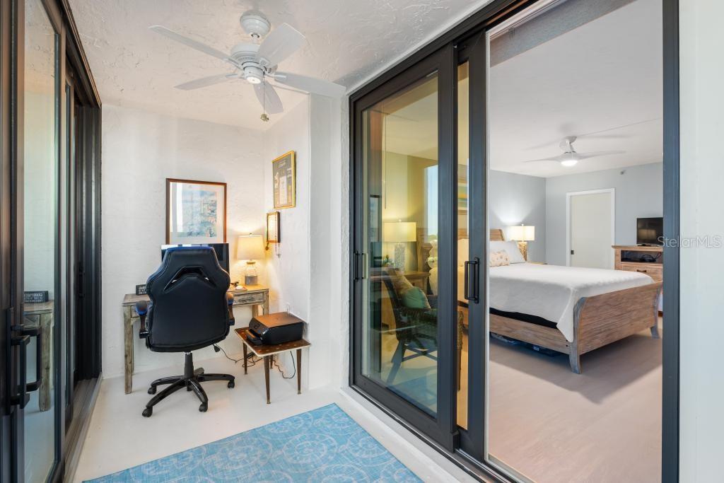 Image 31 of 77 For 627 Alhambra Road 604