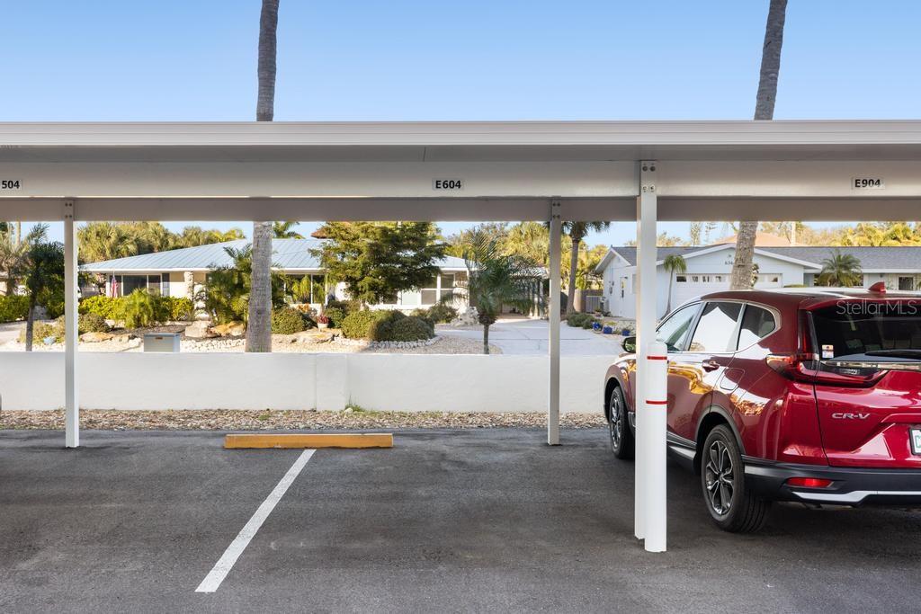 Image 51 of 77 For 627 Alhambra Road 604