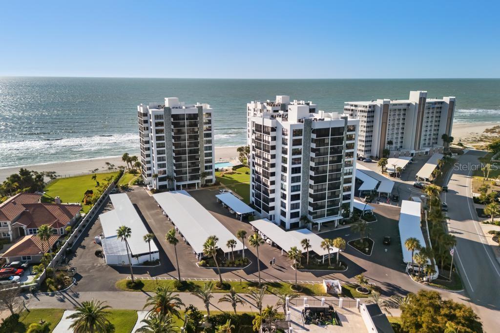 Image 66 of 77 For 627 Alhambra Road 604