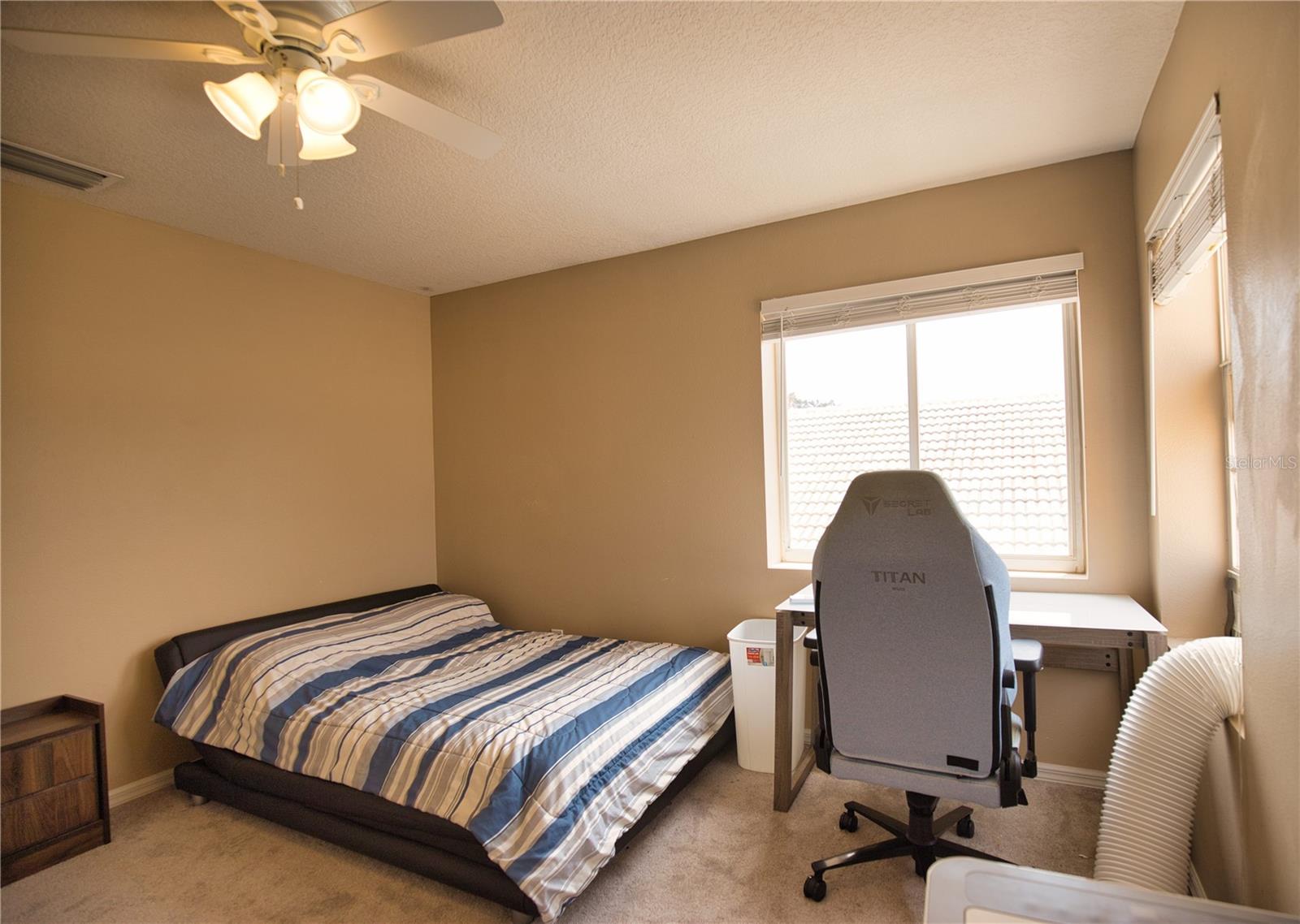 Image 29 of 40 For 175 Braemar Avenue